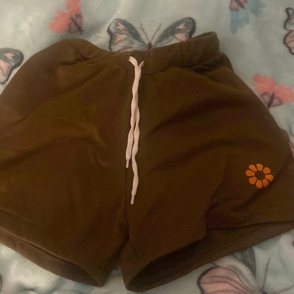 shorts - Picture 1 of 1